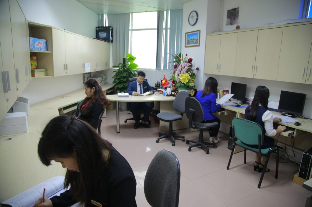 khóa học thiết kế website Cầu Giấy uy tín, đào tạo thực hành